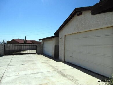 Side RV Parking  Fenced