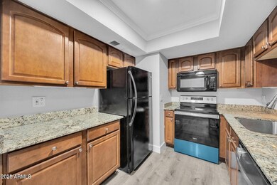 LOOK AT ALL THE CABINETS