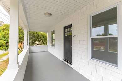 42 Reynolds St, South Portland, ME 04106 - photo 2