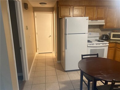 34 Capuano Ave unit B, Cranston, RI 02920 - photo 3