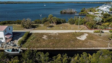 8153 Moyer Ln, Bokeelia, FL 33922 - photo 4