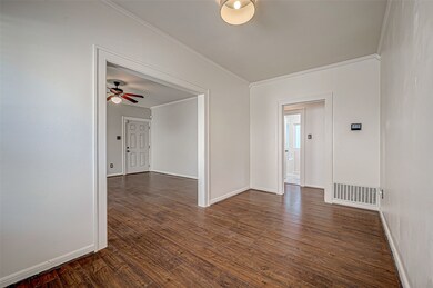 Cozy dining room with easy access to the kitchen.