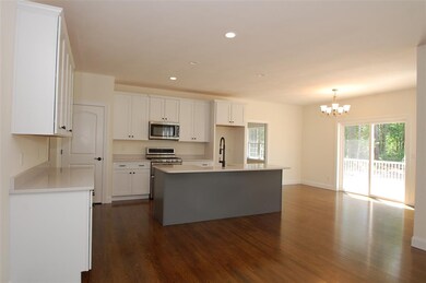 13 Orchard Dr unit 19, Merrimack, NH 03054 - photo 4