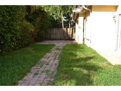 4406 NW 111th Ct, Doral, FL 33178 - photo 4