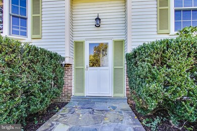 8220 Brucar Ct, Gaithersburg, MD 20877 - photo 6