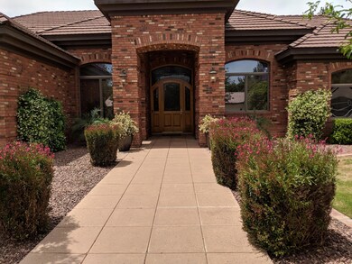 8602 S Willow Dr, Tempe, AZ 85284 - photo 2