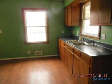 5028 Trimble Rd, Toledo, OH 43613 - photo 6