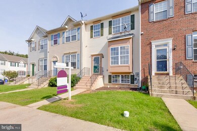 7133 Ladd Cir, Frederick, MD 21703 - photo 2