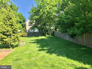 4001 Center Ave unit SECOND FLOOR, Lafayette Hill, PA 19444 - photo 2