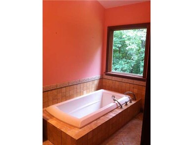 Master Bath/Spa.