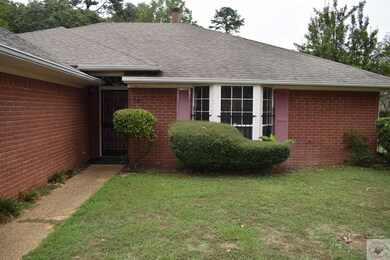 3 Jeffrey Cir, Wake Village, TX 75501 - photo 2