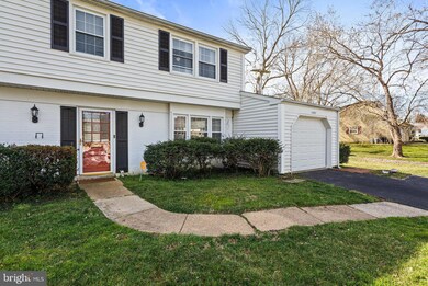 12807 Keswick Ln, Bowie, MD 20715 - photo 5