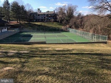 501 Trotters Ct unit 17, Newtown Square, PA 19073 - photo 3