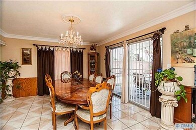 Spacious Dinning Room