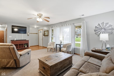 1110 Hillview Dr, Franklin, IN 46131 - photo 7