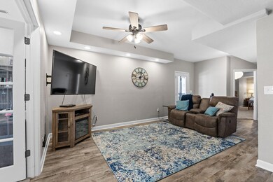 10390 Stoney Creek Ct, New Bloomfield, MO 65063 - photo 5