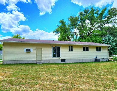 218 Main St W, Clarks Grove, MN 56016 - photo 7