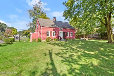 1 Cary Rd, Riverside, CT 06878 - photo 2