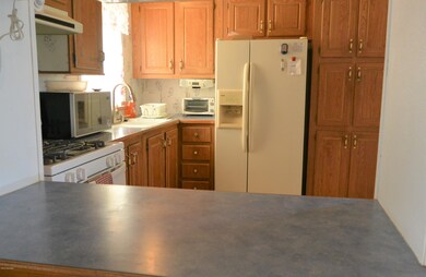 1392 American Ave 11