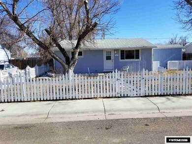 1537 Kit Carson Ave unit Desmet, Casper, WY 82604 - photo 2