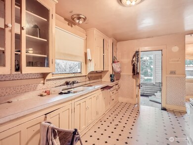 15223 40th Ave S, Tukwila, WA 98188 - photo 7