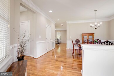 16465 Chattanooga Ln, Woodbridge, VA 22191 - photo 5