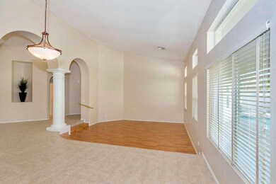 Formal Dining