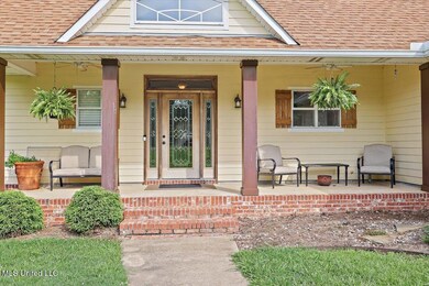 04-355 Louise Ln