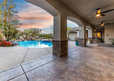 2300 S Akers St Visalia CA-small-062-072