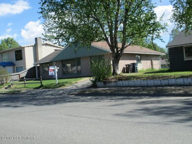 Exterior 3