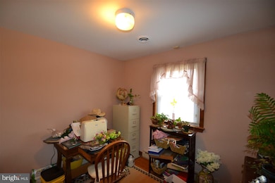 611 Fishing Creek Valley Rd, Harrisburg, PA 17112 - photo 3