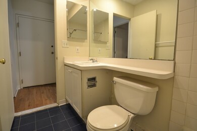 67 St Germain unit 19-1, Boston, MA 02115 - photo 7
