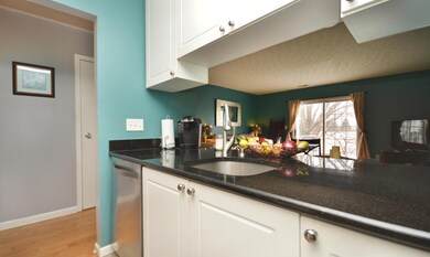 Kitchen (2)
