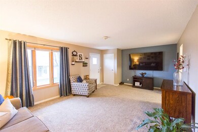 4174 Aspen Ct, Waterloo, IA 50701 - photo 4