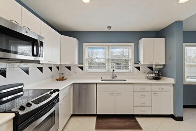 15 Oak Leaf Way, Peabody, MA 01960 - photo 4