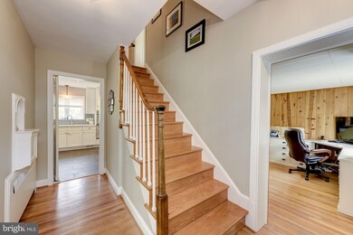 4319 Clagett Rd, University Park, MD 20782 - photo 4