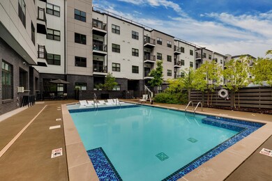 782 Riverfront Pkwy-20