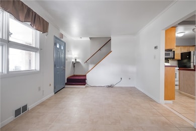 1715 Mcminn St, Aliquippa, PA 15001 - photo 6