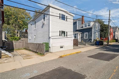 30 S Baptist St, Newport, RI 02840 - photo 2