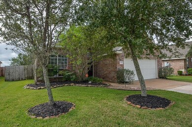 4606 Cedar Hill Dr, Pearland, TX 77584 - photo 3