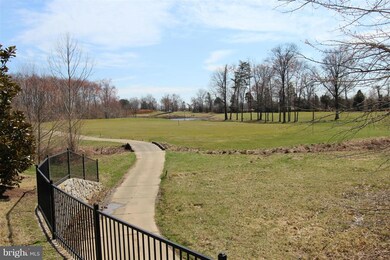 13893 Gullane Dr unit 100, Woodbridge, VA 22191 - photo 5