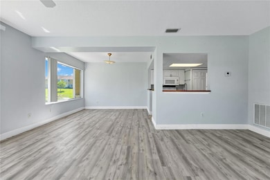 1335 Washington Palm Loop unit A, Davenport, FL 33897 - photo 4