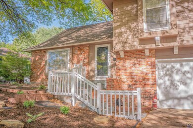 3214 SW MacVicar Ct, Topeka, KS 66611 - photo 4