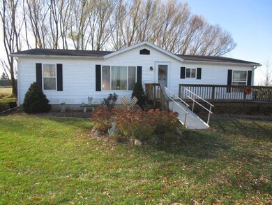 9446 N 900 E, New Carlisle, IN 46552 - photo 2