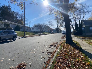 18 Palisades St, Worcester, MA 01604 - photo 4