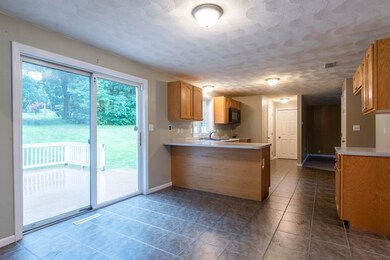 12 Juniper St, North Billerica, MA 01862 - photo 6