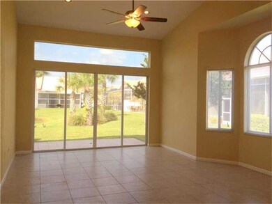 5079 Madison Lakes Cir E unit 33, Davie, FL 33328 - photo 4
