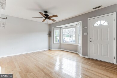 6112 Hillside Rd, Springfield, VA 22152 - photo 4