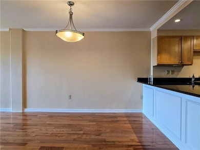 3915 St Charles Ave unit 704, New Orleans, LA 70115 - photo 7