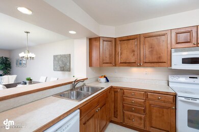 Kitchen MS_106136-SMALL